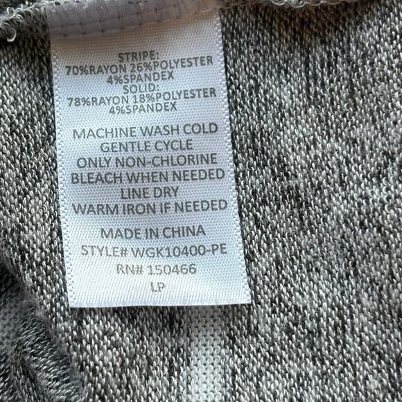 Market & Spruce Wms Petite L Cozy Brushed Knit Gray White Striped Tunic Sweater - Picture 8 of 9